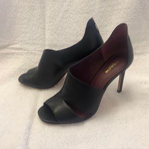 Coach vintage leather Manhattan heels